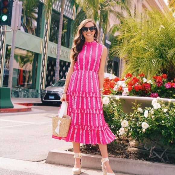 valencia and vine Dresses & Skirts - Valencia and Vine dress XS